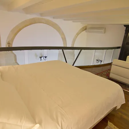 La Via Della Giudecca Сиракузы