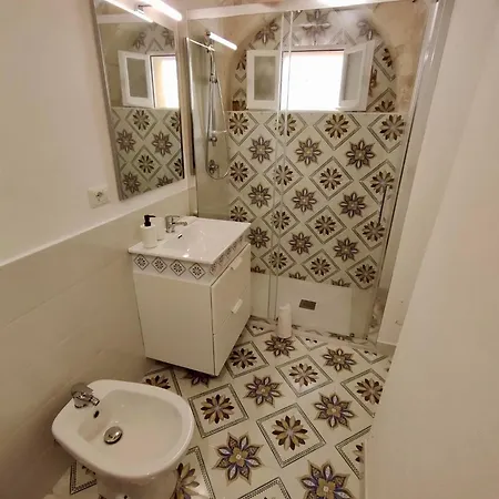Bed and breakfast La Via Della Giudecca 3*