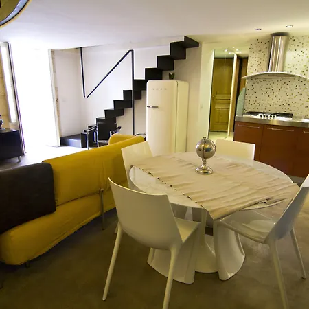 فندق مبيت وإفطار La Via Della Giudecca 3*