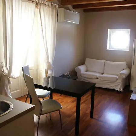فندق مبيت وإفطار La Via Della Giudecca سيراكوزا
