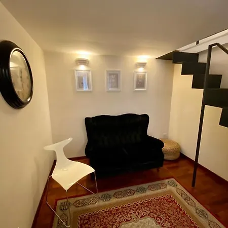 La Via Della Giudecca Bed and Breakfast 3*