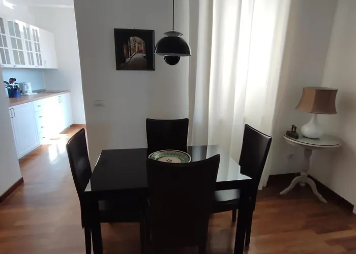 La Via Della Giudecca Syracuse