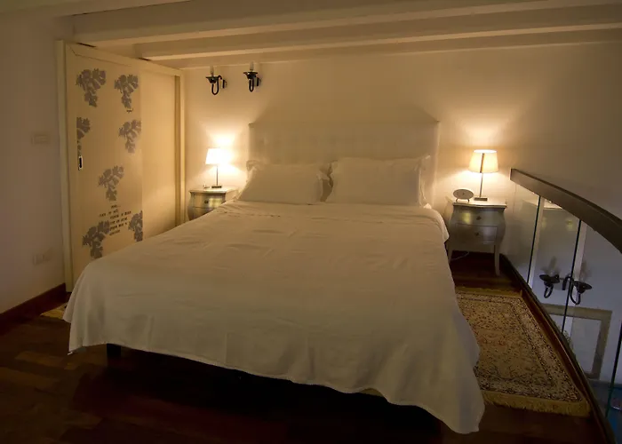 Bed and breakfast La Via Della Giudecca 4*