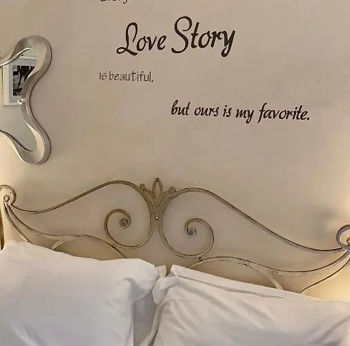 La Via Della Giudecca Bed and breakfast 4*