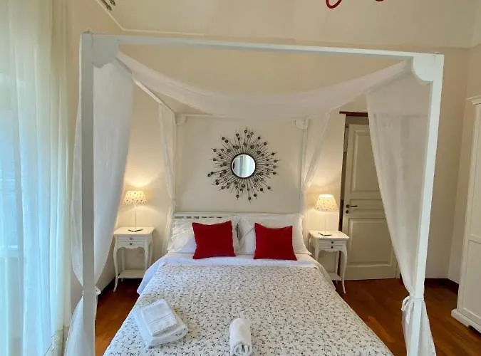 Bed and breakfast La Via Della Giudecca 4*