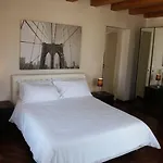 La Via Della Giudecca Bed and breakfast