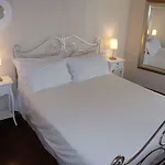 La Via Della Giudecca Bed & Breakfast 3*