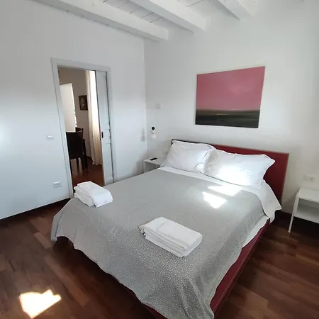 La Via Della Giudecca Syracuse